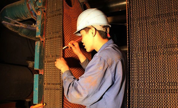 板式換熱器出現外漏、串液故障的維修方法
